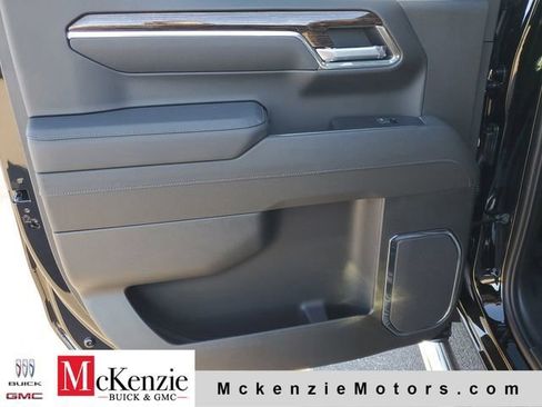 New 2026 GMC Sierra 1500 SLE AWD/4WD image 22
