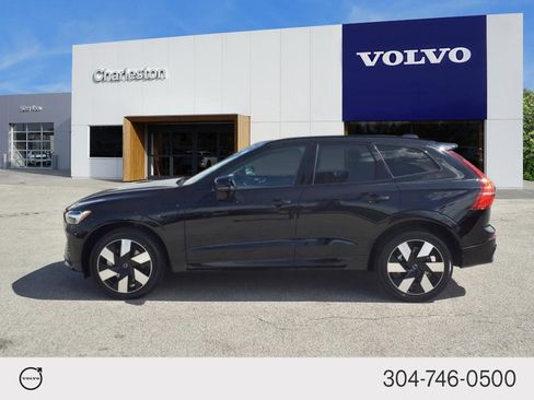 Certified 2025 Volvo XC60 T8 Plus w/ Climate Package image 6