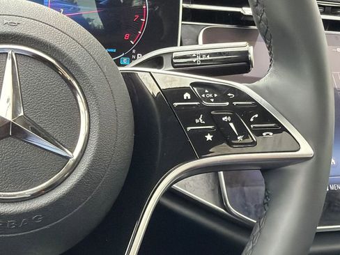 Used 2025 Mercedes-Benz E 350 4MATIC Sedan image 20