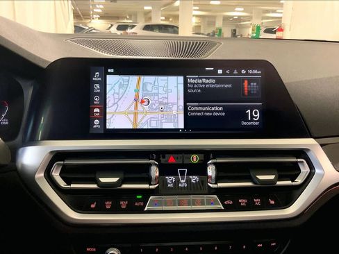 Used 2019 BMW 330i xDrive Sedan w/ Convenience Package image 34