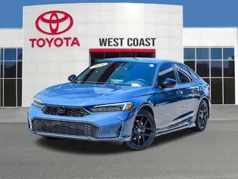 Used 2025 Honda Civic Sport image 1