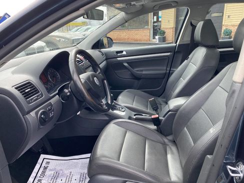 Used 2009 Volkswagen Jetta TDI image 9