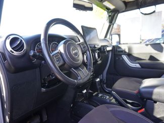 Used 2015 Jeep Wrangler Sahara video 2