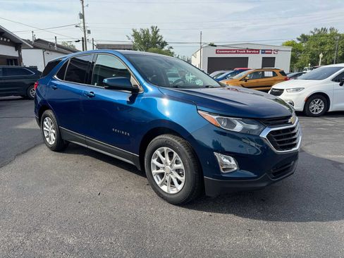 Used 2020 Chevrolet Equinox LT w/ Driver Convenience Package FWD image 14