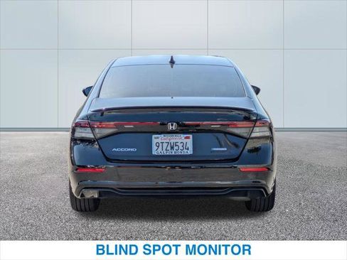 Used 2025 Honda Accord Sport image 8