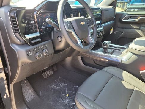 New 2026 Chevrolet Silverado 1500 LTZ w/ LTZ Premium Texas Edition AWD/4WD image 11