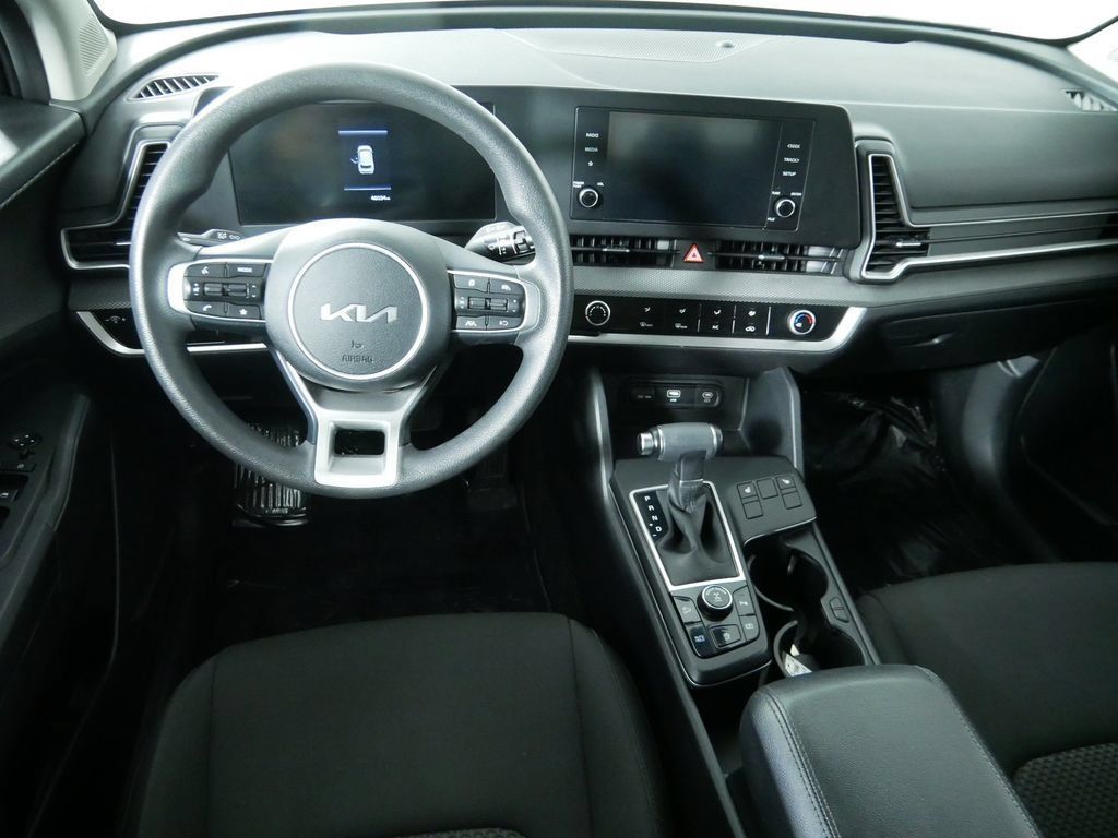 Used 2023 Kia Sportage LX AWD/4WD image 23
