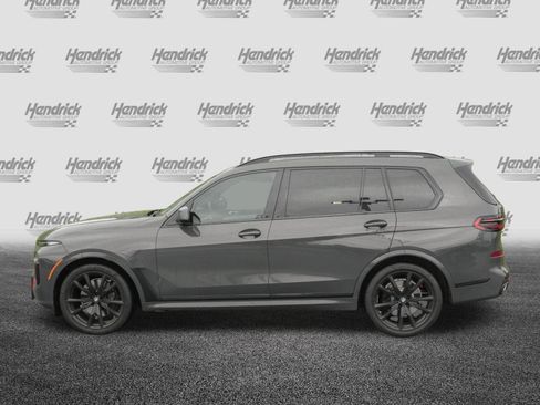 Certified 2026 BMW X7 xDrive40i w/ M Sport Package AWD/4WD image 6