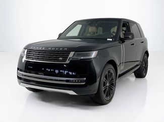 Used 2025 Land Rover Range Rover SE video 1