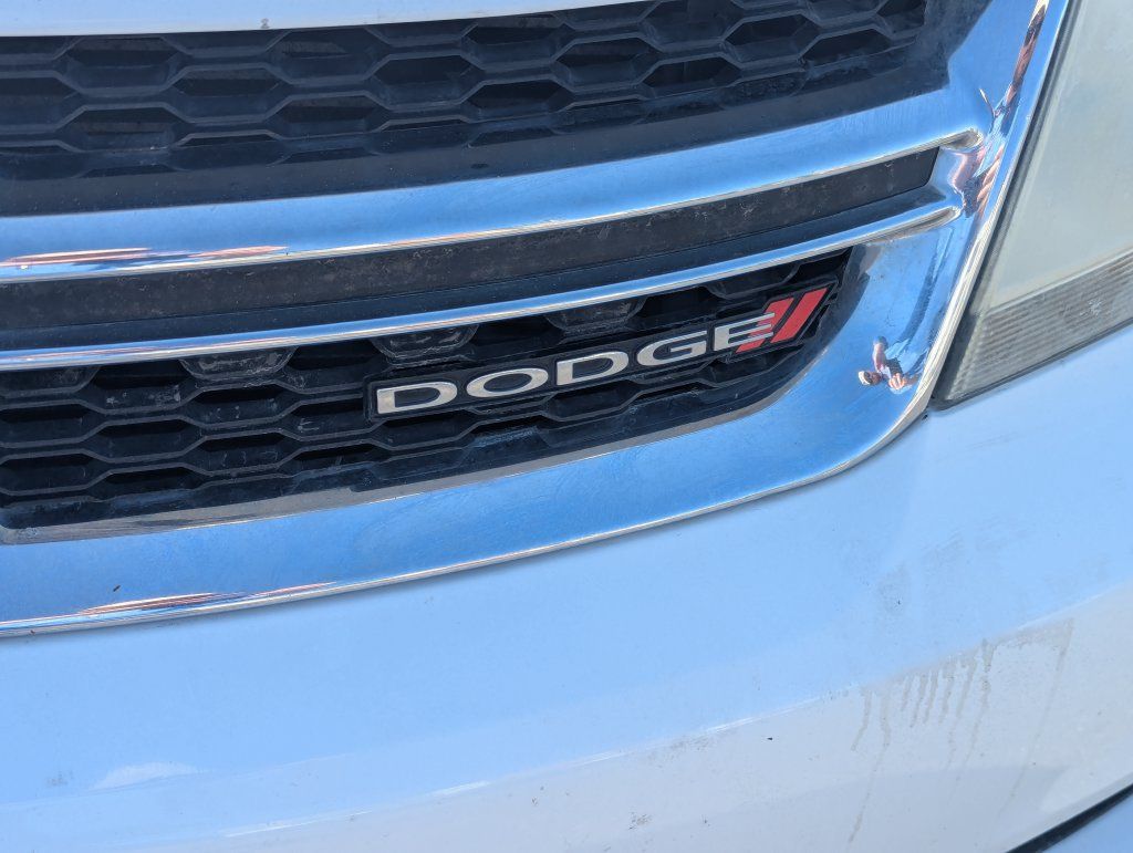 Used 2014 Dodge Avenger SE FWD image 11