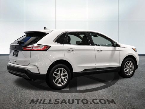 Certified 2024 Ford Edge SEL w/ Convenience Package AWD/4WD image 8