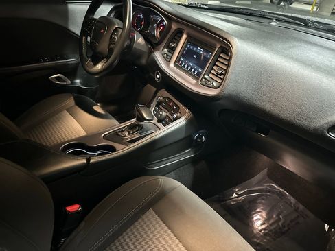 Used 2023 Dodge Challenger SXT image 19