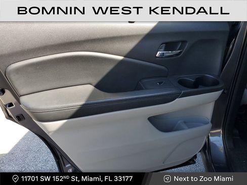 Used 2019 Honda Pilot Touring image 21