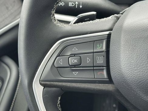 Used 2023 Jeep Grand Cherokee L Limited w/ Trailer Tow Group (B) image 25