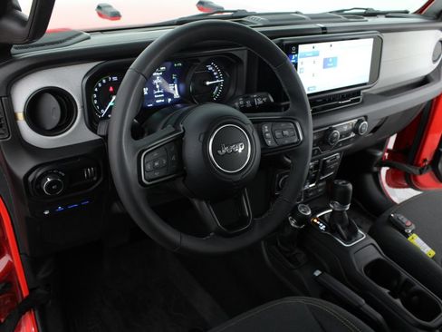 Used 2025 Jeep Wrangler Unlimited Sport S 4xe AWD/4WD image 8