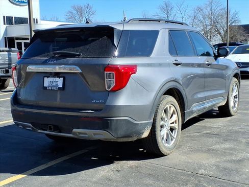 Used 2023 Ford Explorer XLT w/ Equipment Group 202A image 27