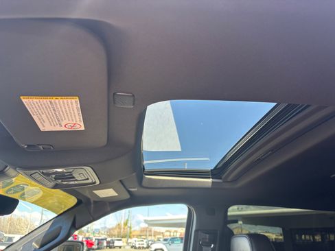 Used 2023 Chevrolet Silverado 3500 High Country w/ Z71 Off-Road Package image 14