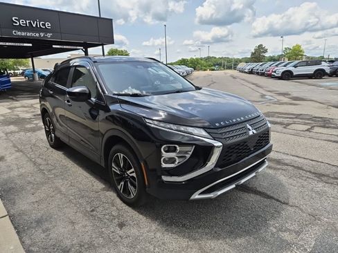 Used 2023 Mitsubishi Eclipse Cross SE AWD/4WD image 1