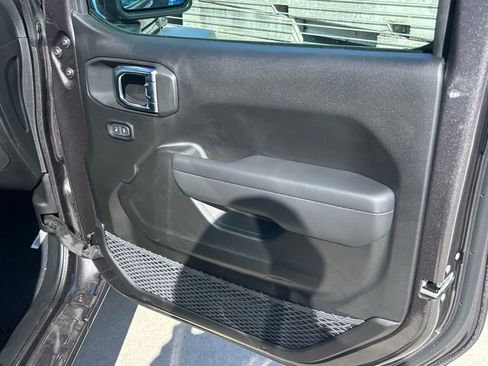 New 2026 Jeep Wrangler Sport image 30