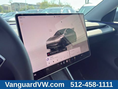 Used 2026 Tesla Model Y 2WD image 16