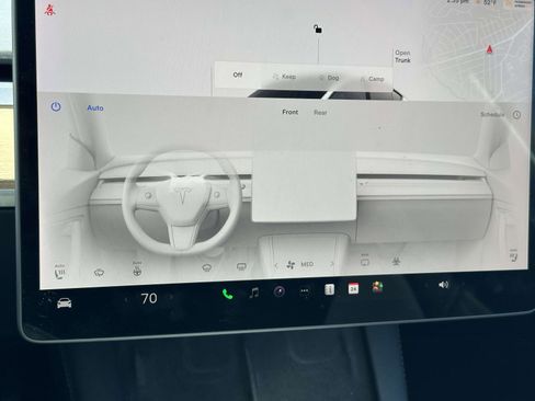 Used 2022 Tesla Model Y Long Range image 33