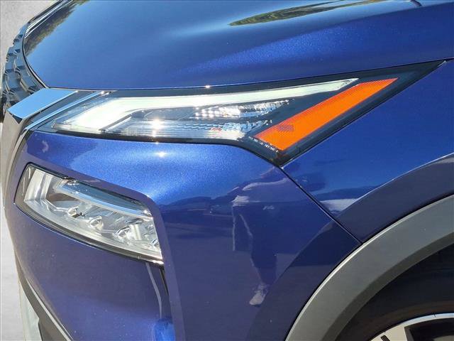 Used 2021 Nissan Rogue SV FWD image 9