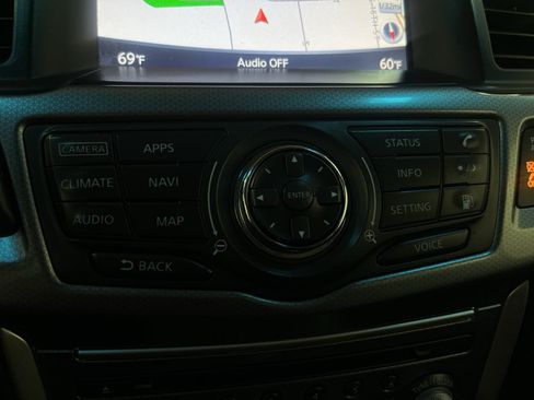 Used 2019 Nissan Pathfinder SL FWD image 34