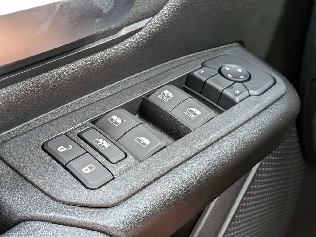 New 2026 RAM 1500 Express AWD/4WD image 30