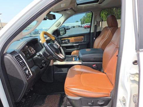 Used 2018 RAM 1500 Laramie Longhorn w/ Convenience Group AWD/4WD image 25