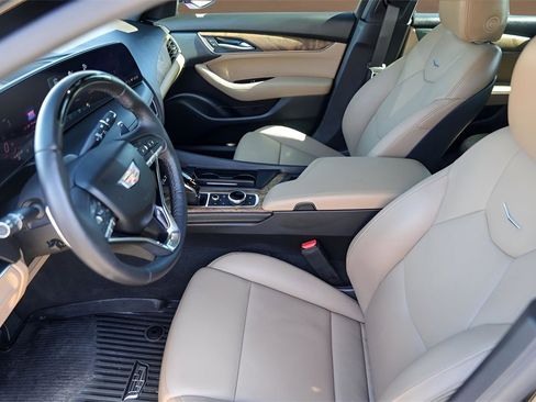 Certified 2025 Cadillac CT5 Premium Luxury image 9