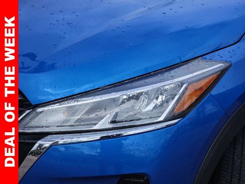 Used 2021 Nissan Kicks S image 30