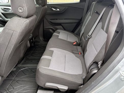 Certified 2025 Chevrolet Blazer LT w/ Convenience Package image 10