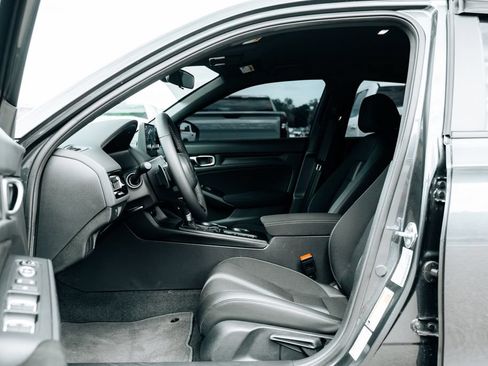 Used 2026 Honda Civic Sport image 18