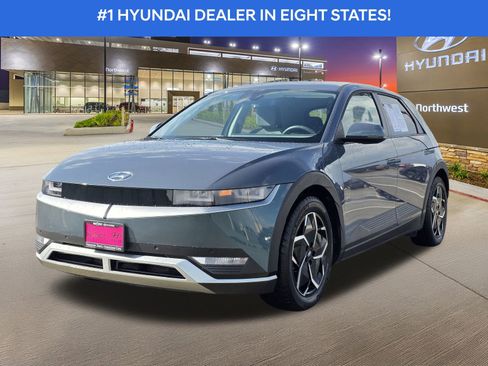 Certified 2024 Hyundai Ioniq 5 SEL image 2