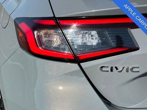 Used 2025 Honda Civic Sport image 30
