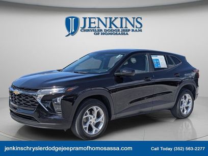 Used 2024 Chevrolet Trax LS w/ LS Convenience Package