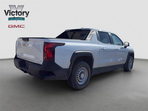 Used 2024 Chevrolet Silverado EV W/T image 12
