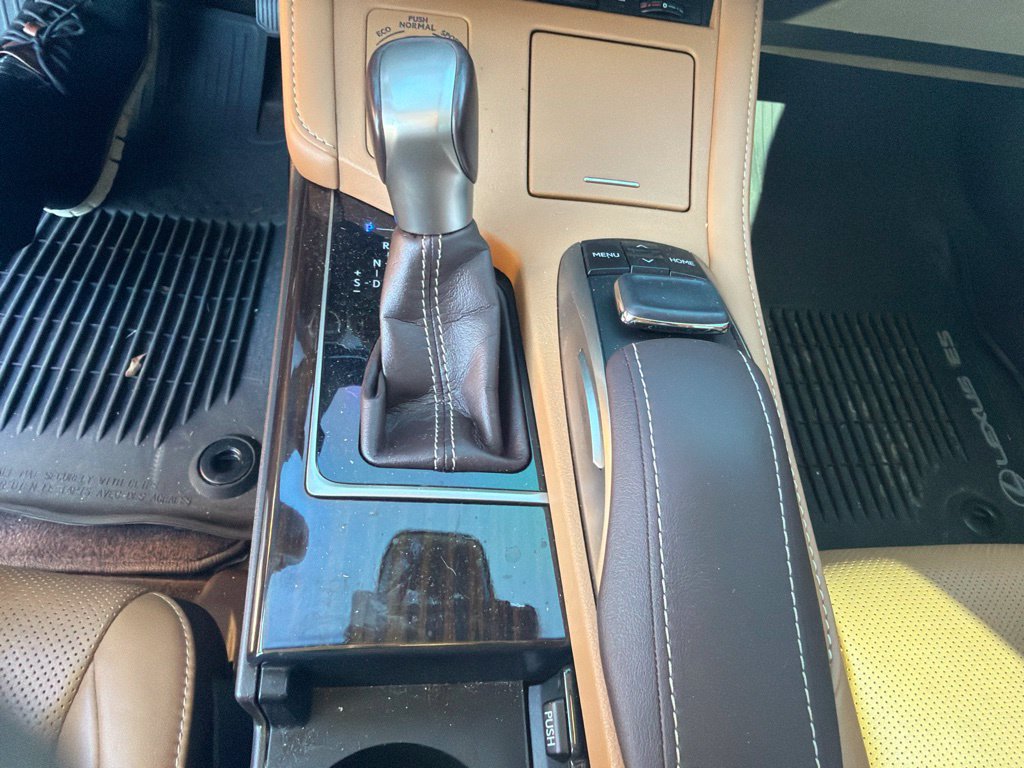 Used 2016 Lexus ES 350 FWD image 27