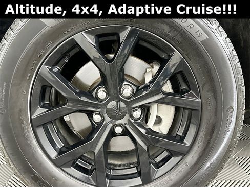 Used 2024 Jeep Grand Cherokee Altitude image 30