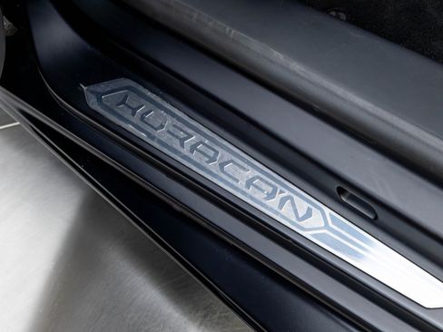 Used 2021 Lamborghini Huracan EVO RWD image 61