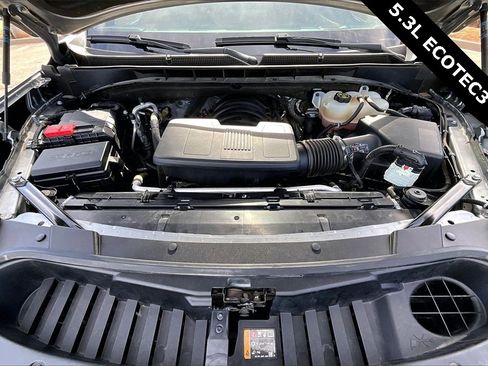 Used 2023 GMC Yukon AT4 image 9