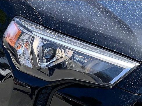 Used 2024 Toyota 4Runner TRD Off-Road image 28