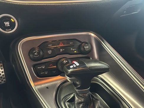 Used 2015 Dodge Challenger R/T Plus RWD image 13