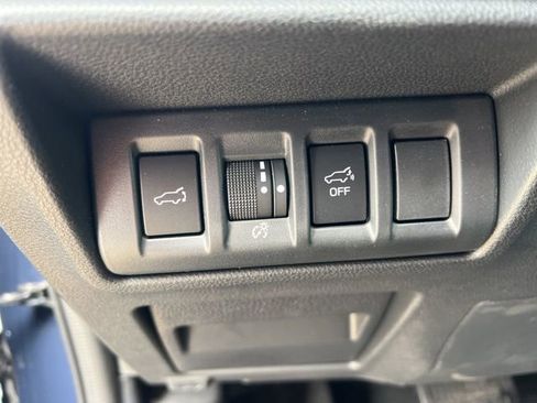 Used 2025 Subaru Outback Limited image 13