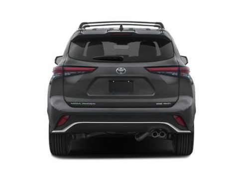 Certified 2025 Toyota Highlander XSE AWD/4WD image 5