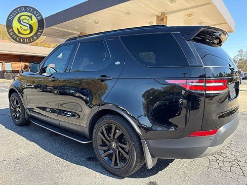 Used 2018 Land Rover Discovery HSE image 4