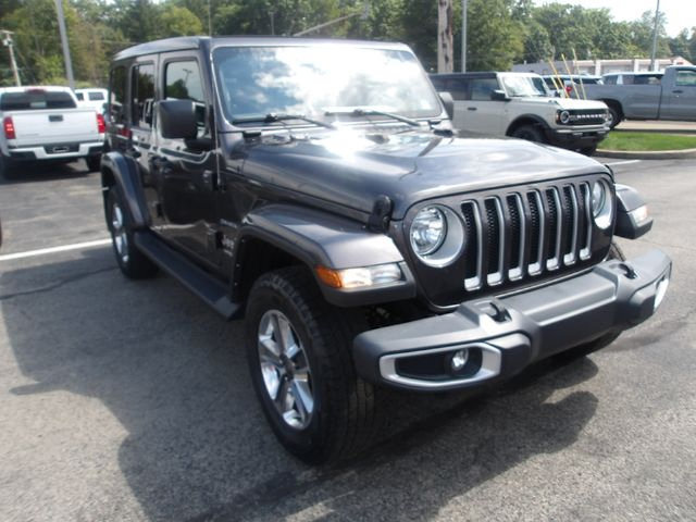 Used 2022 Jeep Wrangler Unlimited Sahara w/ Cold Weather Group AWD/4WD image 1