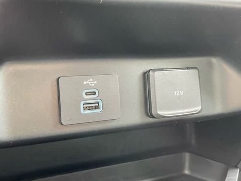 Used 2024 Ford F250 XLT image 18