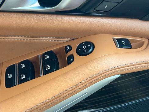 Used 2023 BMW X5 xDrive40i image 14