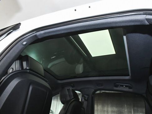 Used 2022 Porsche Cayenne Coupe image 51